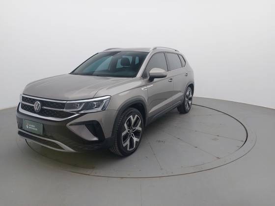 VOLKSWAGEN TAOS 1.4 250 TSI TOTAL FLEX HIGHLINE AUTOMÁTICO